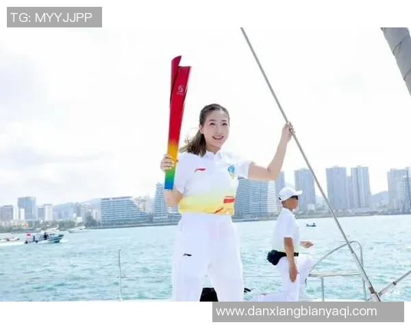 亚运会火炬传递正式启幕中国运动员担任首棒点燃全场激情